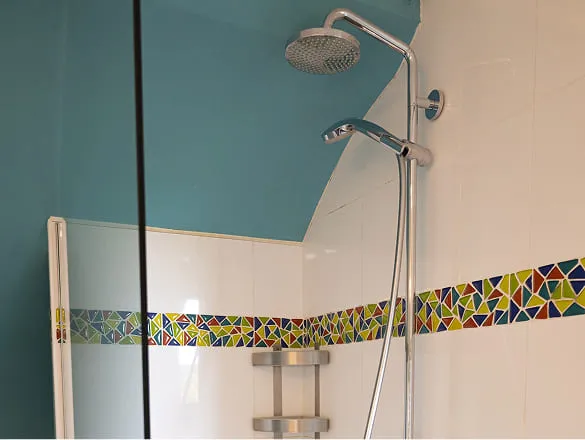 douche du gite pour 12 personnes la longere en normandie