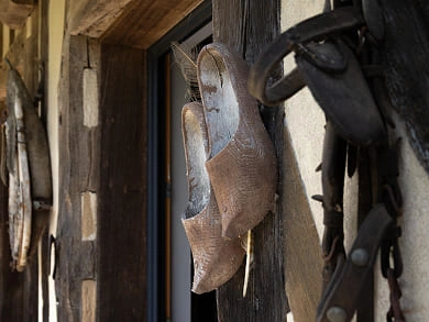 Décoration entrée de l'ancienne écurie, gite typique normand