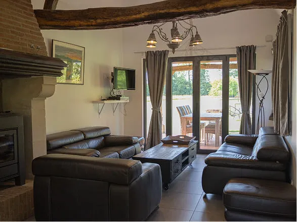 salon de la roseliere, gite normand pour 8 personnes